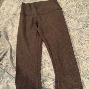 Lululemon cropped tights